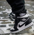 Air Jordan 1 Mid Panda Black&White